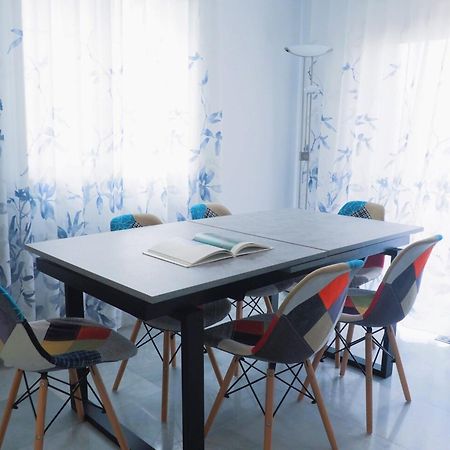 Stylish Villa Private Pool Ideal For Large Family Нерха Екстериор снимка