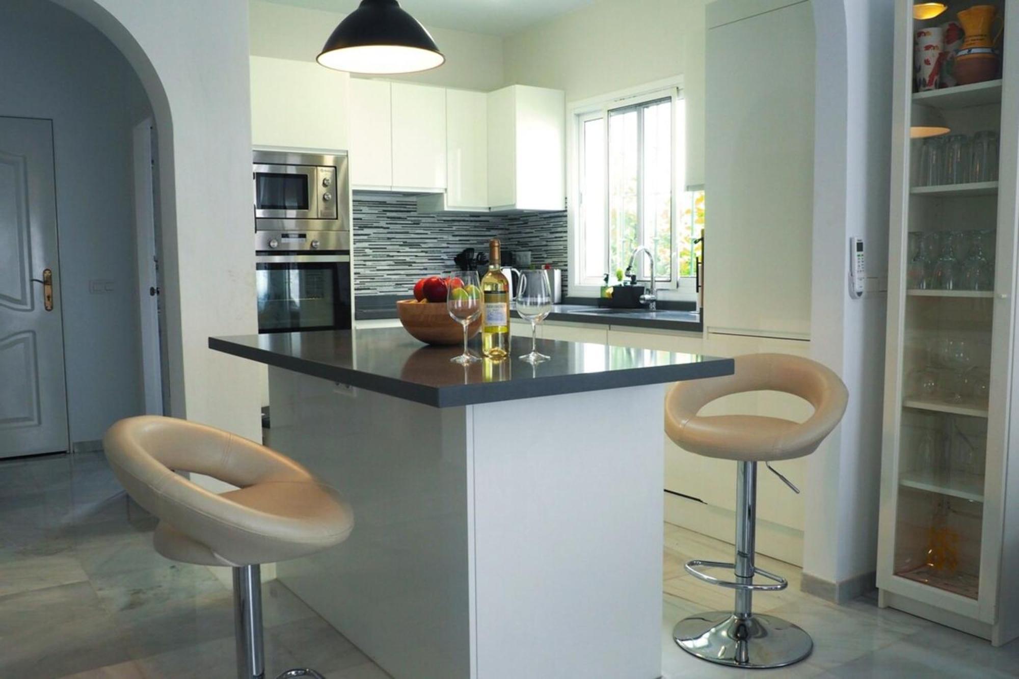 Stylish Villa Private Pool Ideal For Large Family Нерха Екстериор снимка